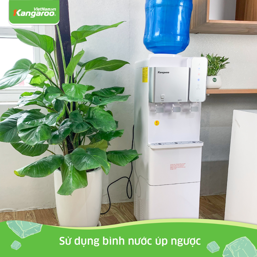 KG65A3 sử dụng bình úp ngược tiện lợi