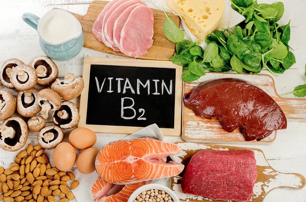 Tác dụng phụ của vitamin B2: Những điều cần lưu ý và cách sử dụng an toàn